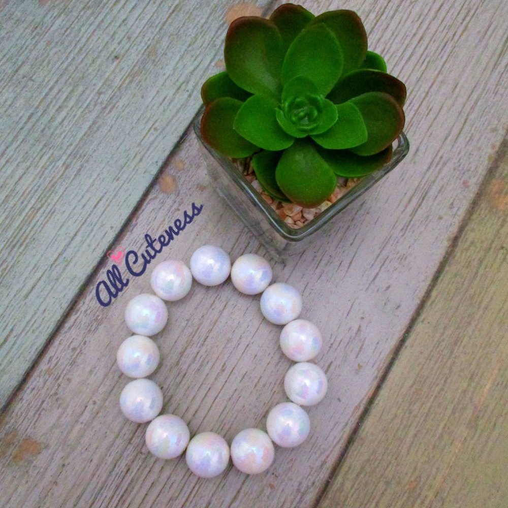 🎀 Beaded Stretch Bracelet (NWOT) - Picture 2 of 4